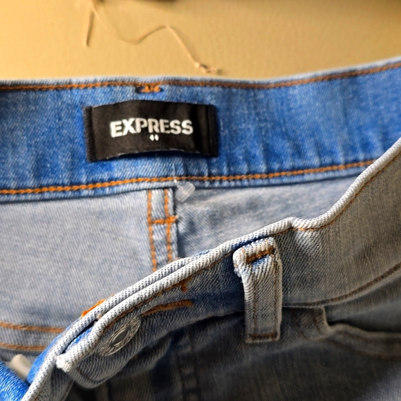 Jeans - Picture 2 of 6